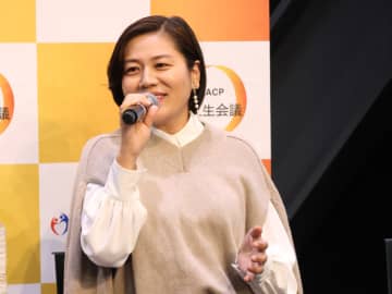 青木さやか「癒されるよりも癒したい」。多忙すぎる生活の中、15年に渡り「もっと忙しい愛護活動」を続ける理由とは