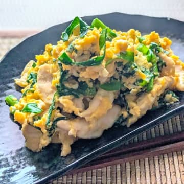 【ニラ1/2束で大正解】「みそ大さじ1で味が決まる！」10分でできる、ささみ×卵のコクうまおかずレシピ♪