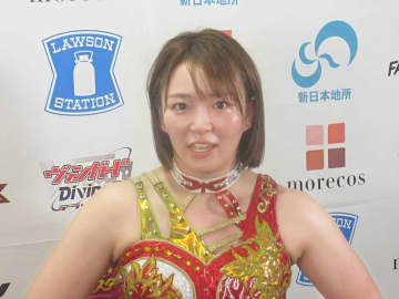 【スターダム】Sareeeが朱里の愛弟子・八神蘭奈に完勝し、IWGP女子王座獲り宣言！「あのベルトを必ずこの腰に巻いて、スターダム、プロレス界を盛り上げる」
