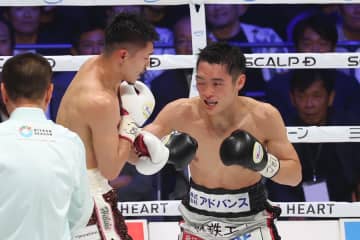 中谷潤人に敗れた西田凌佑に激闘の代償　右肩脱臼で病院直行、会見欠席、顔は痛々しく腫れ上がる
