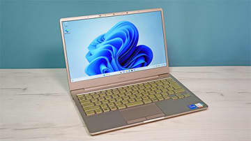 SSD換装レビュー読者プレゼント - 990 EVO Plus 1TB換装済み「富士通 LIFEBOOK CH75/E3」-