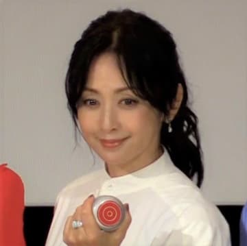 斉藤由貴『スケバン刑事』出演は「嫌でした」　ヨーヨーでNG26回、スタッフ顔面そう白の裏話