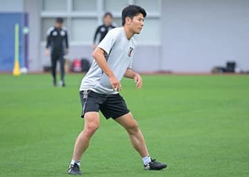 “緊急事態”の日本代表、インドネシア戦で初招集の21歳DFをスタメンに大抜擢か「やれないことはない」