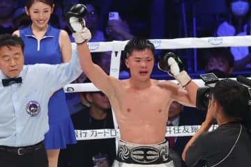 那須川天心をストップ中に殴った相手に困惑の声　SNS「減点モノ」「あり得ない」　タフさには高評価も