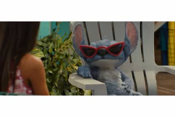Travis Japan、実写版『リロ＆スティッチ』日本版エンドソング初披露　公開2日間で興収3億超えスタート