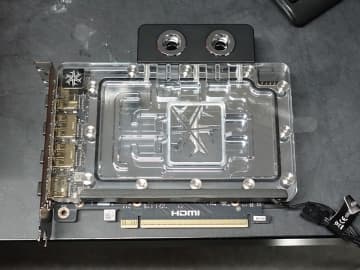 本格水冷仕様の「INNO3D GeForce RTX 5080 iCHILL FROSTBITE」が発売