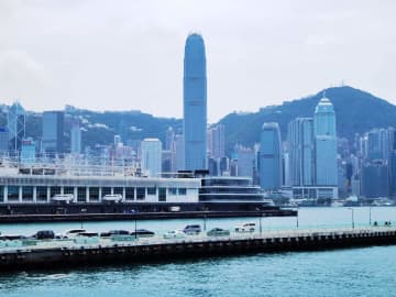 保険業界、香港への移転に前向き