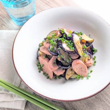 【味つけこれだけ！？】「これおかわりある？」って言われたなすと魚肉ソーセージで作る10分副菜レシピ♪