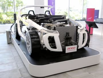 デンソーが展示施設をオープン　次世代車で未来の移動体感
