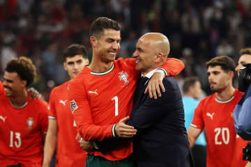 モウリーニョ監督就任の噂も…UNL制覇ポルトガル代表は現行体制でW杯へ、C・ロナウドも支持