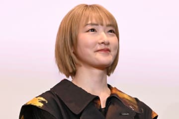 生駒里奈、乃木坂46後輩が先にシリーズ出演でツッコミ「先輩最後かい！」