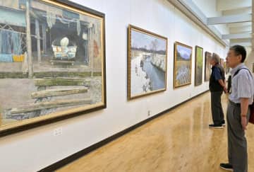 個性ある写実画53点　茨城一水会作品展　茨城・水戸
