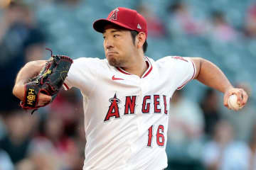菊池雄星、8回無失点で2勝目　5回途中までノーノー…今季最長イニング、本拠地大歓声