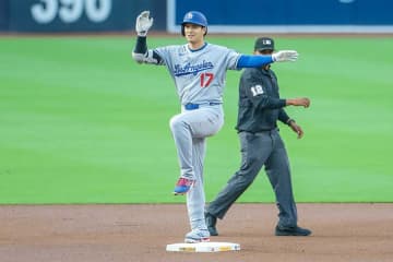 大谷きっかけの珍事に敵地解説が思わず嘆き「これは不満が溜まる」　簡単な投ゴロのはずがピンチに