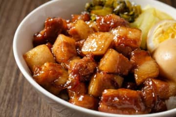 速水もこみち『台湾式本格ルーロー飯』の作り方を公開！”とろける旨さ”に悶絶・絶品…主婦からも「お家でもできそう」「休みの日のランチにピッタリ！」の声