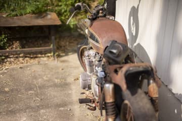 【梅雨対策】初心者必見！バイクがさびる意外な場所と今すぐできる防止策とは？