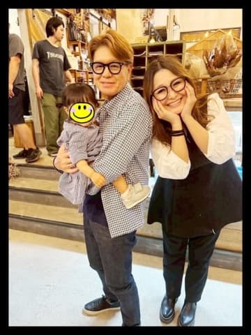 ギャル曽根、次女を抱っこしてくれたヒロミとの写真を公開「家宝にします」