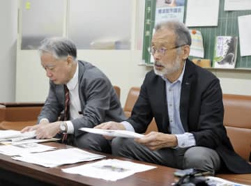横須賀　米兵が基地の外で自動小銃を持ち警備　反戦デモの団体が市に要請書