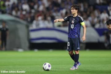 “キャプテン久保”は「航とも相談。今日の昼食前に伝えた」　森保監督「リーダーの姿勢を期待と会見でも話したので」