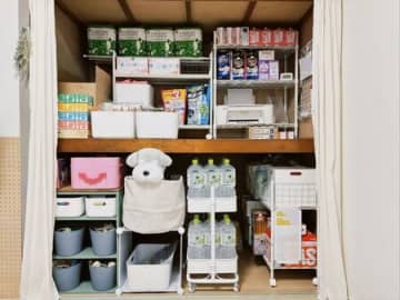 子ども部屋の押し入れが万能に！オモチャ・備蓄・PCスペースもスッキリ収納！