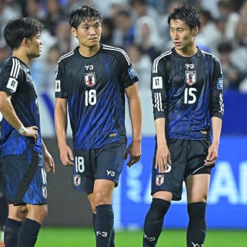久保建英のショートコーナー→鎌田大地のバックパス！ 狙い通り？ 即興？ セットプレーの真相【日本代表】