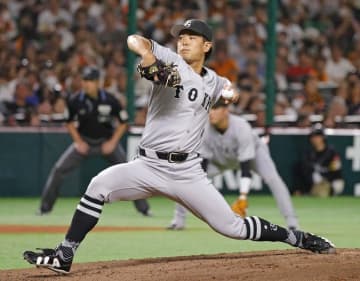 巨人・山田龍聖が一死満塁の火消しに成功する堂々の一軍デビュー！ 坂口智隆氏「緊急登板というのが良い方向にはたらいた」