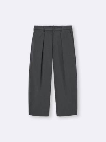 【GU】シルエット天才♡超話題の「優秀パンツ」