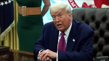 トランプ大統領がロサンゼルス抗議デモで反乱法の発動示唆「ひどい状態…彼らは報酬もらい問題を起こす扇動者だ」