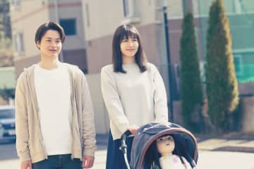 「衝撃的な脚本」「良い意味で予想を裏切られた」「思わず涙した」絶賛の声続々！『ドールハウス』