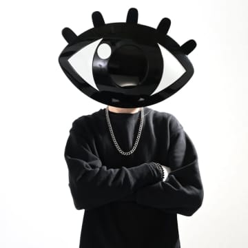 Louis Vision、新曲「Bleeding」でYvng xan＆Destiny Hope Tiaraと共演