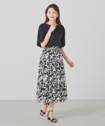 大人は“花柄”どう着る？【ハニーズ】40・50代が試したい！「オシャ見えコーデ」