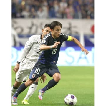 森保ジャパン“スポンサー絡み”の懸案あっさり決着…久保建英が背番号10にキャプテンマークで出場