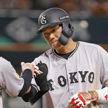 巨人・坂本勇人は年俸5億円のまま引退危機…巨人OBが吐露「今回は背水の昇格、晩節を汚さないで」