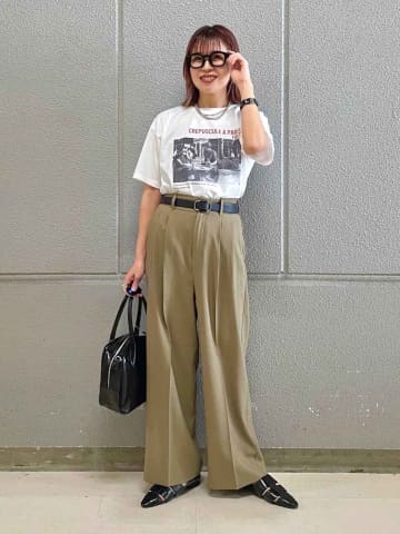 【グローバルワーク】大人の着こなし！Tシャツで「カジュアルコーデ」