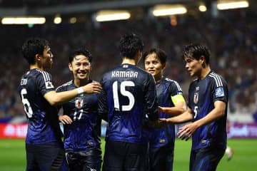 「初めて知った」「なんでそんなとこに…」　サッカー日本代表戦で視聴者の目を奪った世界的超大物