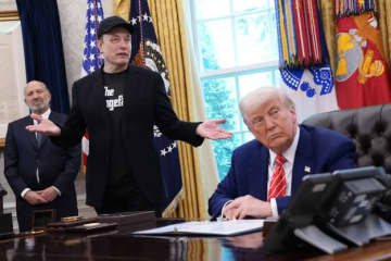 マスクVSトランプ「恩知らず」「がっかりだ」とやり合うも…LAの移民抗議デモで関係に変化か