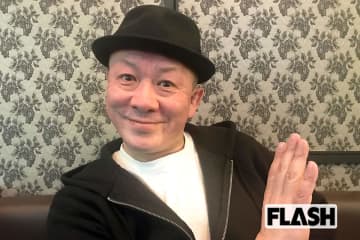 自称「おもしろいのに仕事がない」モノマネでブレイクした58歳ベテラン芸人、不動産会社に週5日勤務の“現在”