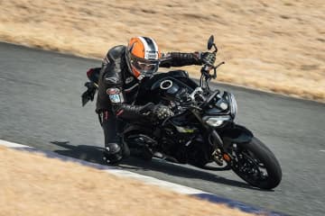 今日から使えるライディングテクニック実践講座【最新版 スマテク2.0】8.スポーツライディング （1）コーナー進入の5段階アプローチ（動画あり）
