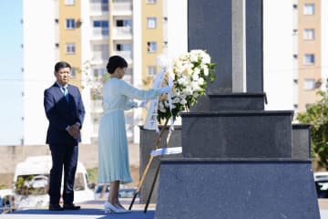 佳子さま、移民慰霊碑に供花　ブラジル公式訪問