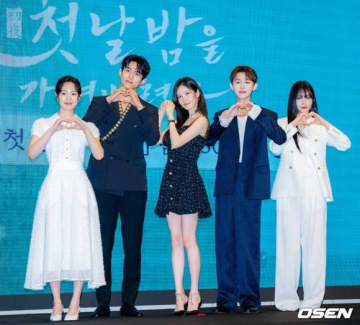 【PHOTO】少女時代 ソヒョン＆2PM テギョンら、新ドラマ「主役の初体験、私が奪っちゃいました」制作発表会に出席