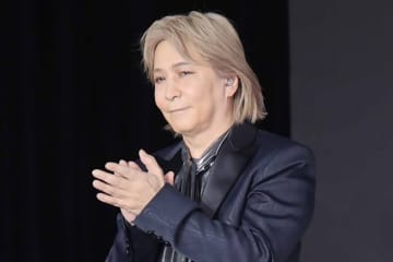 小室哲哉、セカオワ主催の花見で「複雑骨折」していた　テキーラを大量に飲まされ…