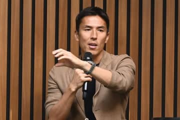 長谷部誠氏がコーチ業〝二刀流〟のやりがいを力説「寝る間も惜しんでやるのが当たり前」