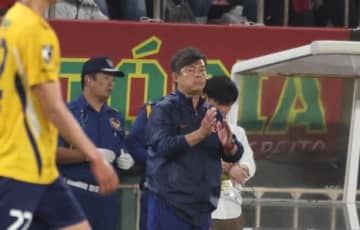 【鹿島】“価値あるOG” 鬼木監督がスタイル浸透に手応え「ボールを取ることが目的ではなく、そこからゴールを決めることを今回大事にしていた」│鈴木優磨プロ初ハット、天皇杯 群馬に4-0快勝