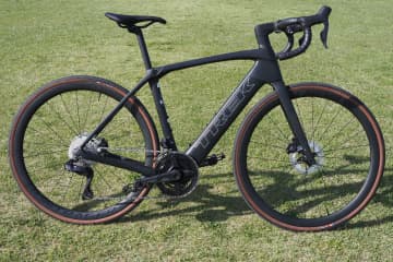 【e-bike試乗レビュー】ロードバイクと縁遠いけどトレック「Domane+」に乗って感動!! e-bike大賞の獲得に納得