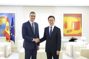 韓正副主席、スペイン首相と会談