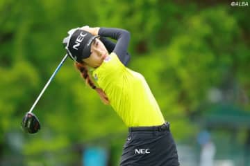 ＜速報＞安田祐香が前半4アンダー、山路晶と並んで首位　菅楓華は苦戦