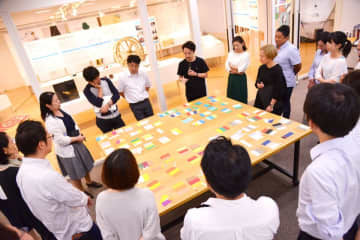 美大式で学ぶ、人気のデザイン講座「社会人のためのデザイン判断入門」開催　1日講座／10月期の連続講座の募集開始　～ビジネスに活きるデザインの基本を学ぶ～