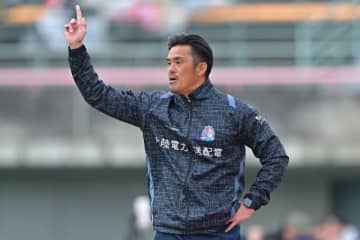 “不適切行為”が発覚。J３奈良が中田一三監督との契約を解除。後任は今季途中まで富山を指揮していた小田切道治