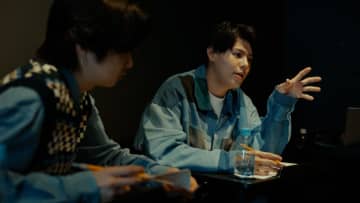 『BE:FIRST』JUNON・LEO 初“二人で作詞”した楽曲&新ムービー公開！「もう一回お願いします」ストイックな撮影エピソードとは？