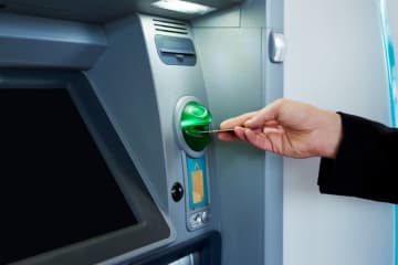 定年退職した両親のため、「毎月15万円の仕送り」をしています。この場合、両親は「贈与税」を支払わなくてはいけませんか？